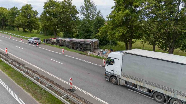 How to Find the Right Pennsylvania Truck Accident Lawyer